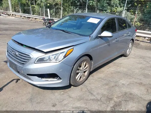 5NPE24AF6GH358792 2016 HYUNDAI SONATA - Image 2
