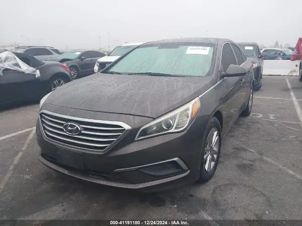 5NPE24AF6GH360543 2016 HYUNDAI SONATA - Image 2