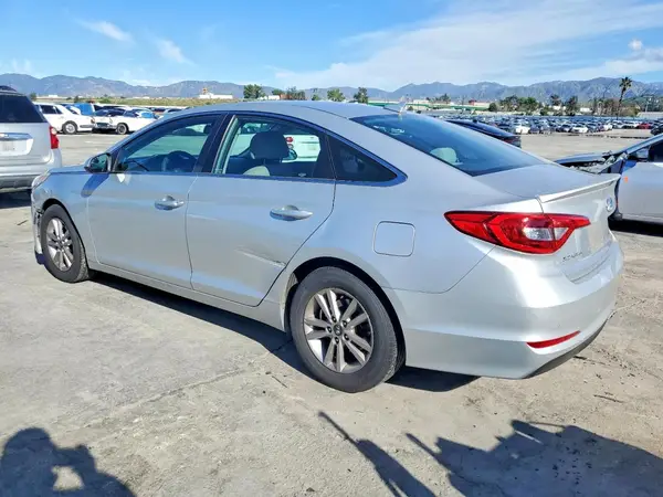 5NPE24AF6GH360574 2016 HYUNDAI SONATA - Image 2