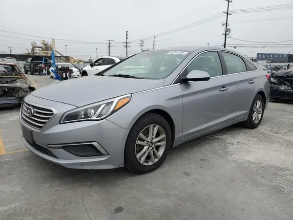 5NPE24AF6GH363135 2016 HYUNDAI SONATA - Image 1