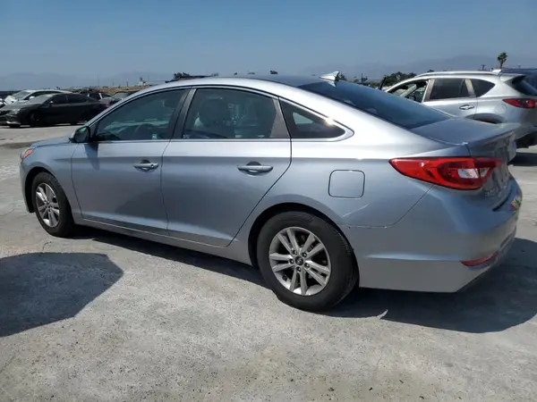 5NPE24AF6GH363135 2016 HYUNDAI SONATA - Image 2