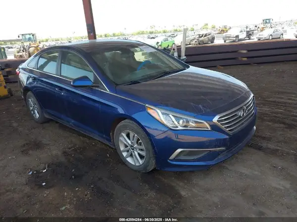 5NPE24AF6GH363698 2016 HYUNDAI SONATA - Image 1