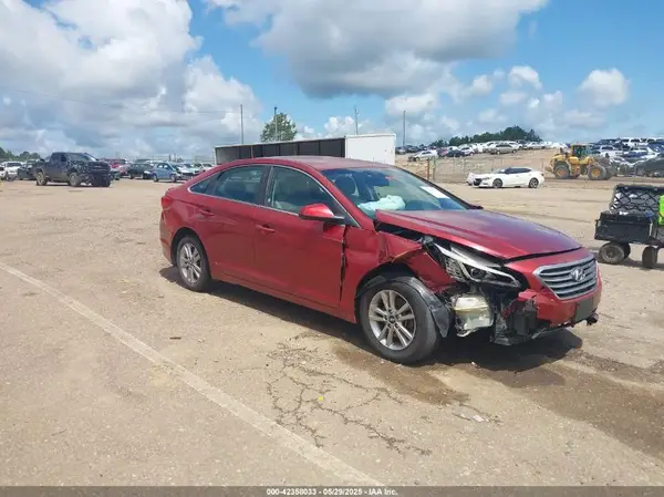 5NPE24AF6GH363832 2016 HYUNDAI SONATA - Image 1