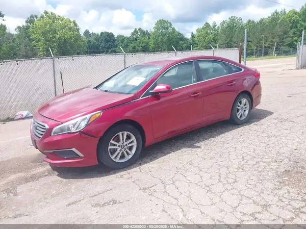 5NPE24AF6GH363832 2016 HYUNDAI SONATA - Image 2