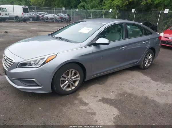 5NPE24AF6GH363877 2016 HYUNDAI SONATA - Image 2
