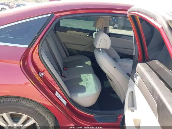 5NPE24AF6GH364575 2016 HYUNDAI SONATA - Image 8