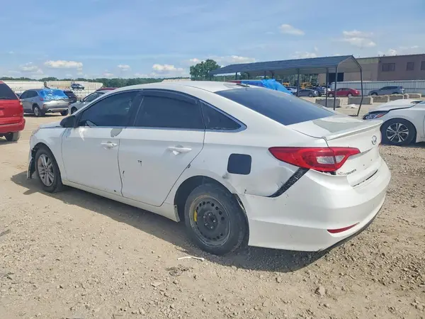 5NPE24AF6GH364639 2016 HYUNDAI SONATA - Image 2