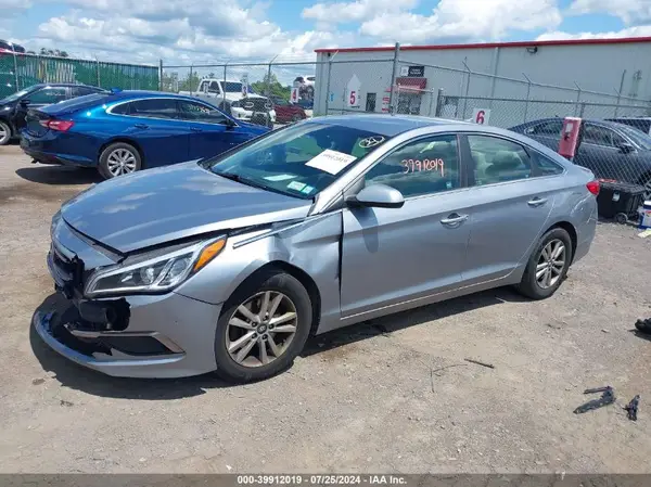 5NPE24AF6GH365418 2016 HYUNDAI SONATA - Image 2