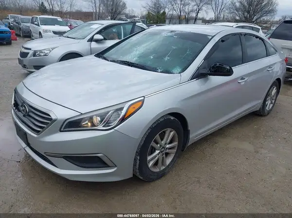 5NPE24AF6GH369985 2016 HYUNDAI SONATA - Image 2