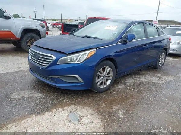 5NPE24AF6GH370649 2016 HYUNDAI SONATA - Image 2