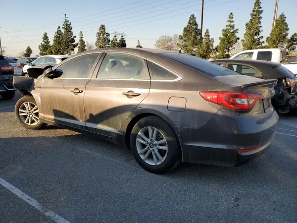 5NPE24AF6GH371526 2016 HYUNDAI SONATA - Image 2