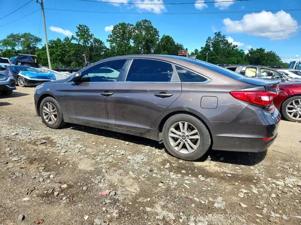 5NPE24AF6GH372756 2016 HYUNDAI SONATA - Image 2