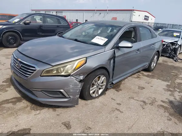 5NPE24AF6GH373700 2016 HYUNDAI SONATA - Image 2