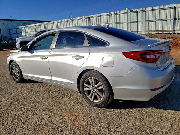 5NPE24AF6GH374510 2016 HYUNDAI SONATA - Image 2