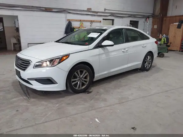 5NPE24AF6GH377178 2016 HYUNDAI SONATA - Image 2