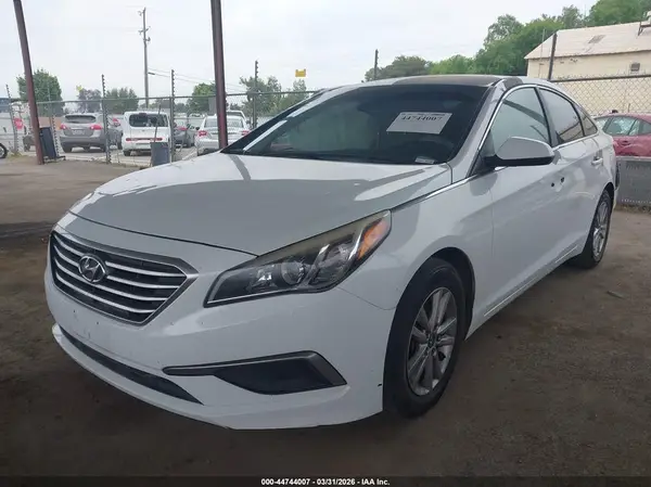 5NPE24AF6GH377231 2016 HYUNDAI SONATA - Image 2