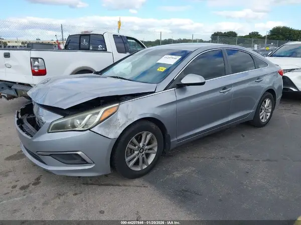 5NPE24AF6GH380212 2016 HYUNDAI SONATA - Image 2