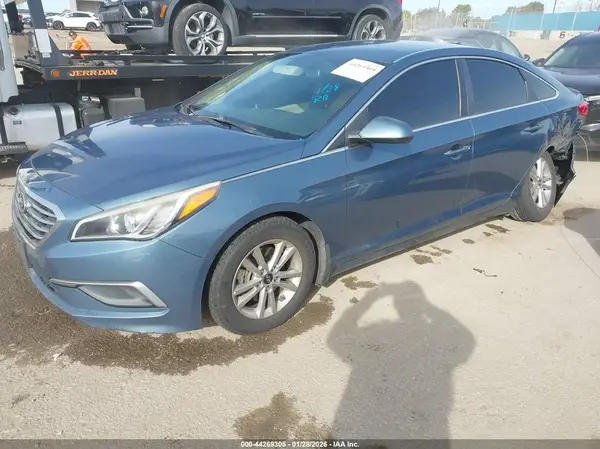 5NPE24AF6GH381280 2016 HYUNDAI SONATA - Image 2