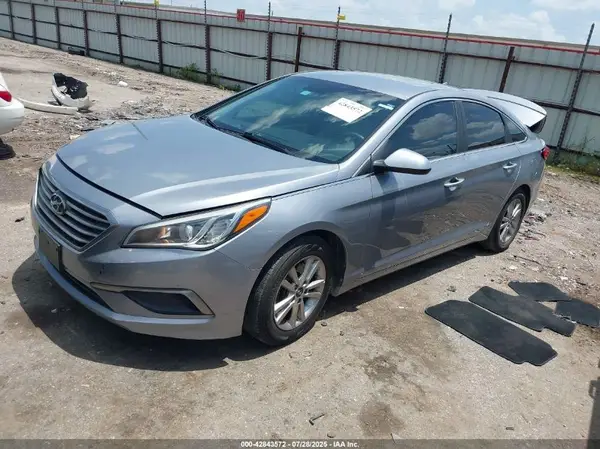 5NPE24AF6GH383627 2016 HYUNDAI SONATA - Image 2
