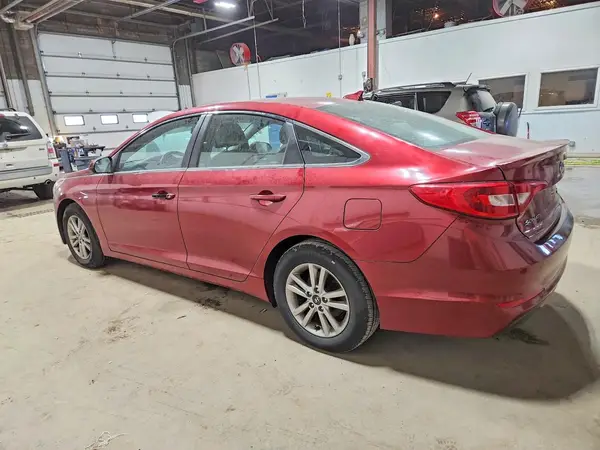 5NPE24AF6GH386706 2016 HYUNDAI SONATA - Image 2