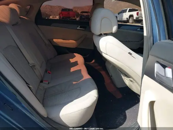 5NPE24AF6GH389573 2016 HYUNDAI SONATA - Image 8