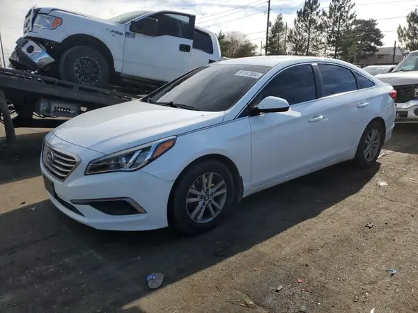 5NPE24AF6GH390643 2016 HYUNDAI SONATA - Image 1