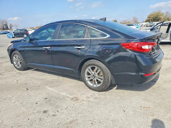 5NPE24AF6GH390786 2016 HYUNDAI SONATA - Image 2