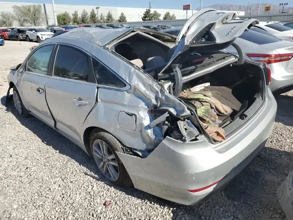 5NPE24AF6GH392599 2016 HYUNDAI SONATA - Image 2