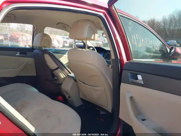 5NPE24AF6GH399245 2016 HYUNDAI SONATA - Image 8