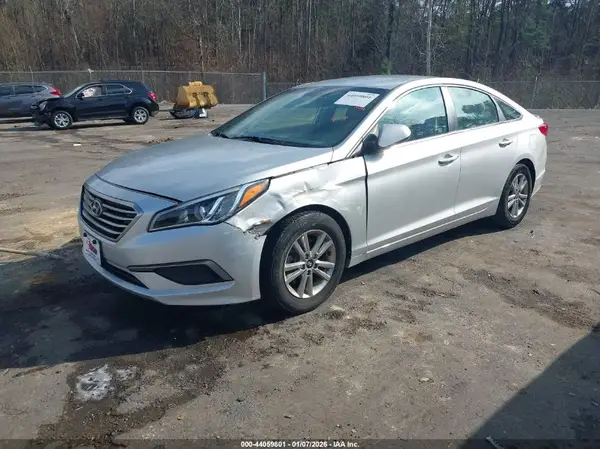 5NPE24AF6GH400524 2016 HYUNDAI SONATA - Image 2