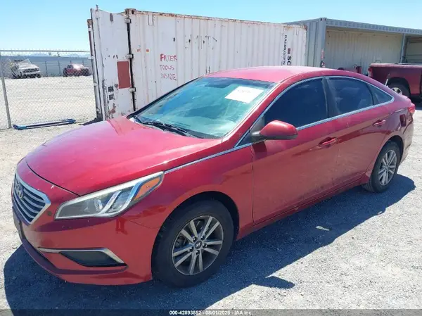 5NPE24AF6GH403097 2016 HYUNDAI SONATA - Image 2