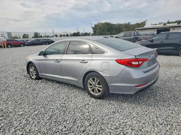 5NPE24AF6GH404153 2016 HYUNDAI SONATA - Image 2