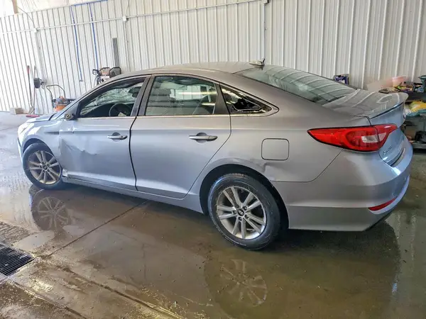 5NPE24AF6GH404945 2016 HYUNDAI SONATA - Image 2