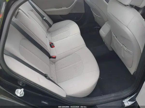5NPE24AF6GH407389 2016 HYUNDAI SONATA - Image 8