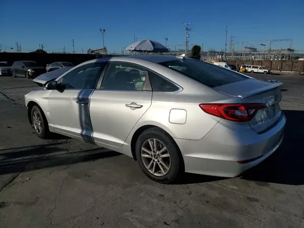 5NPE24AF6GH408428 2016 HYUNDAI SONATA - Image 2