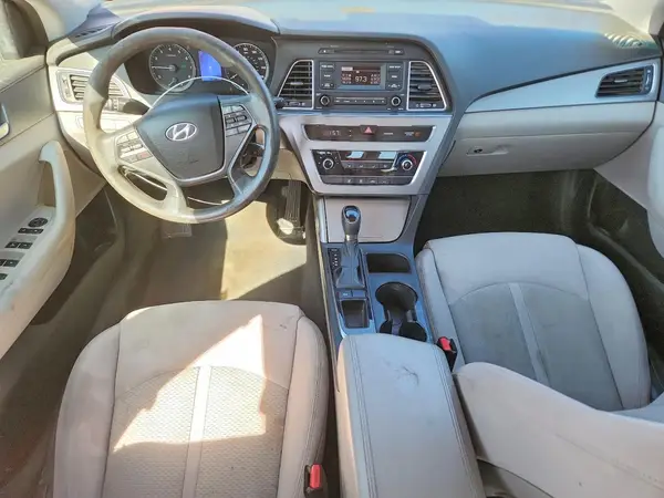 5NPE24AF6GH409563 2016 HYUNDAI SONATA - Image 8