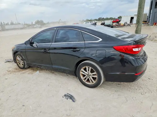 5NPE24AF6GH412236 2016 HYUNDAI SONATA - Image 2
