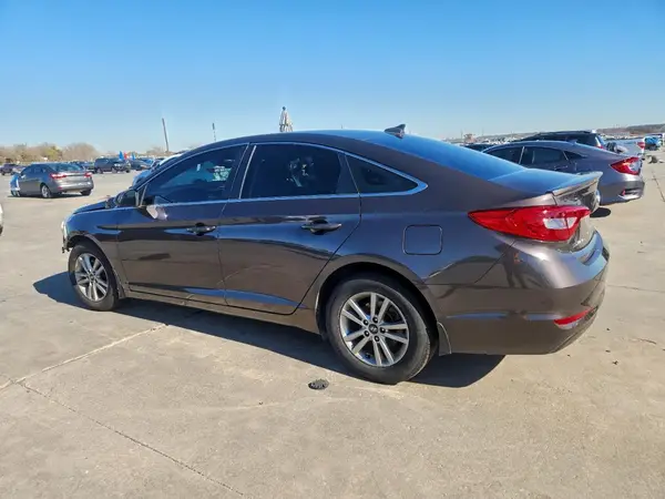 5NPE24AF6GH414567 2016 HYUNDAI SONATA - Image 2