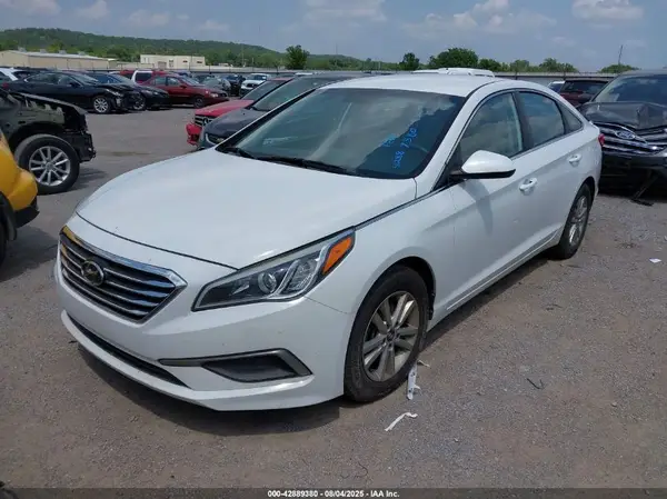 5NPE24AF6GH417176 2016 HYUNDAI SONATA - Image 2