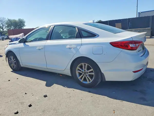 5NPE24AF6GH429666 2016 HYUNDAI SONATA - Image 2