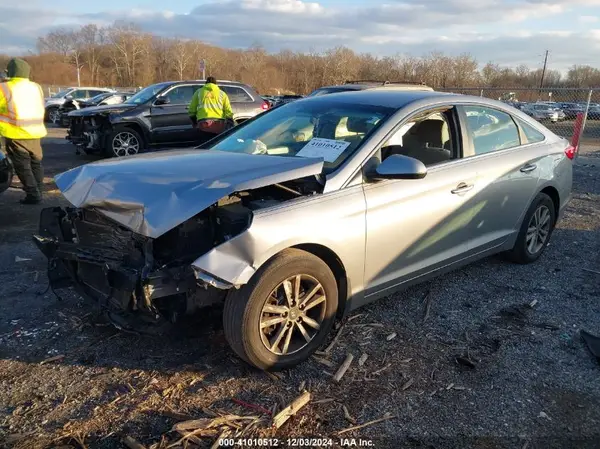 5NPE24AF6GH429716 2016 HYUNDAI SONATA - Image 2