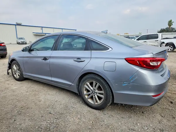 5NPE24AF6HH433282 2017 HYUNDAI SONATA - Image 2