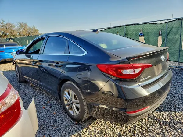 5NPE24AF6HH440264 2017 HYUNDAI SONATA - Image 2
