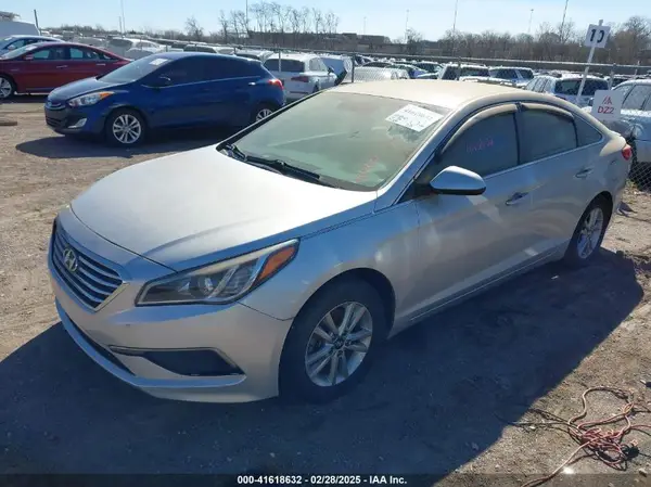 5NPE24AF6HH441852 2017 HYUNDAI SONATA - Image 2