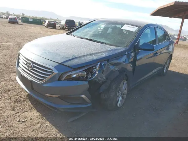 5NPE24AF6HH442841 2017 HYUNDAI SONATA - Image 2