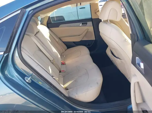5NPE24AF6HH451443 2017 HYUNDAI SONATA - Image 8