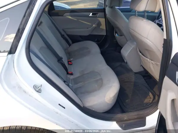 5NPE24AF6HH451555 2017 HYUNDAI SONATA - Image 8