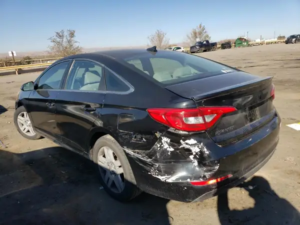 5NPE24AF6HH455038 2017 HYUNDAI SONATA - Image 2