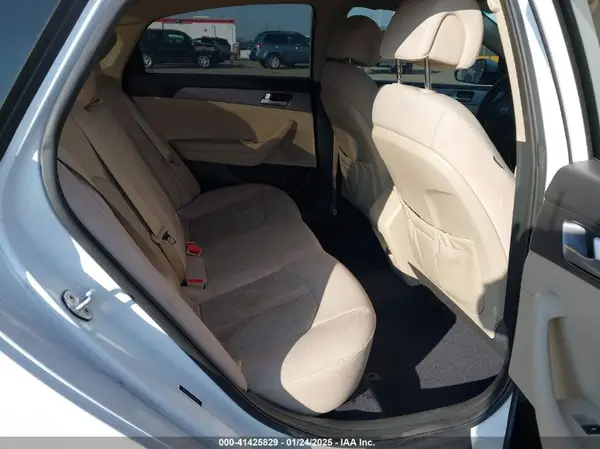 5NPE24AF6HH456531 2017 HYUNDAI SONATA - Image 8