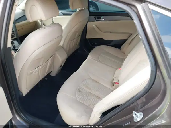 5NPE24AF6HH456724 2017 HYUNDAI SONATA - Image 8